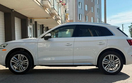 Audi Q5, 2019 год, 2 045 000 рублей, 10 фотография