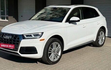 Audi Q5, 2019 год, 2 045 000 рублей, 2 фотография