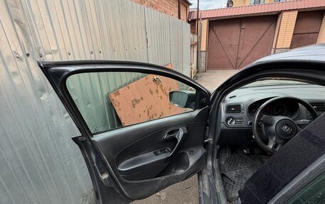 Volkswagen Polo VI (EU Market), 2011 год, 550 000 рублей, 10 фотография