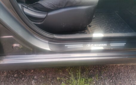 Hyundai Solaris II рестайлинг, 2012 год, 700 000 рублей, 16 фотография