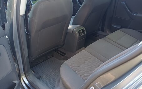 Volkswagen Jetta VI, 2006 год, 550 000 рублей, 9 фотография