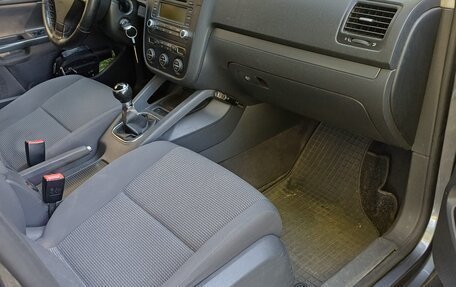 Volkswagen Jetta VI, 2006 год, 550 000 рублей, 11 фотография