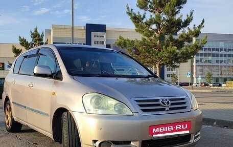 Toyota Ipsum II, 2003 год, 850 000 рублей, 2 фотография