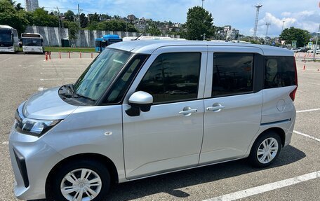 Toyota Roomy I, 2022 год, 960 000 рублей, 3 фотография