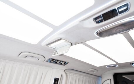 Mercedes-Benz V-Класс, 2025 год, 34 880 000 рублей, 23 фотография