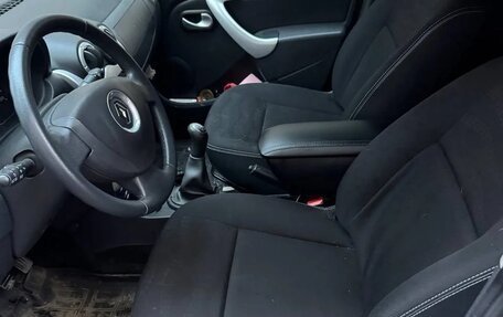 Renault Sandero I, 2011 год, 549 000 рублей, 4 фотография