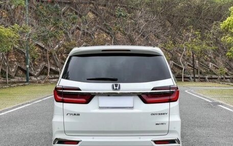 Honda Odyssey IV, 2022 год, 4 900 000 рублей, 6 фотография