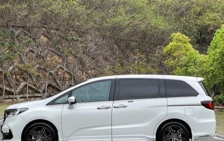 Honda Odyssey IV, 2022 год, 4 900 000 рублей, 4 фотография