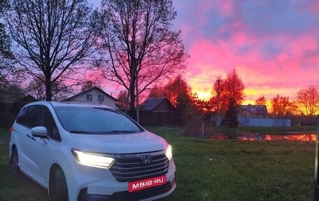 Honda Odyssey IV, 2022 год, 4 900 000 рублей, 10 фотография