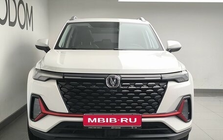 Changan CS35 Plus, 2023 год, 1 672 000 рублей, 2 фотография
