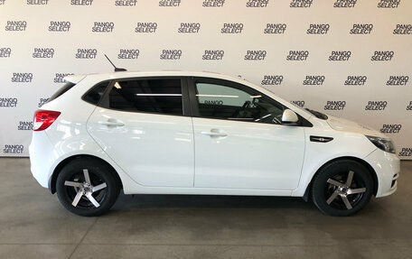 KIA Rio III рестайлинг, 2017 год, 999 000 рублей, 5 фотография