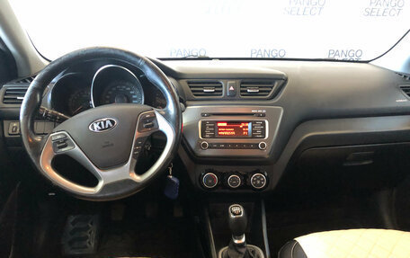 KIA Rio III рестайлинг, 2017 год, 999 000 рублей, 20 фотография