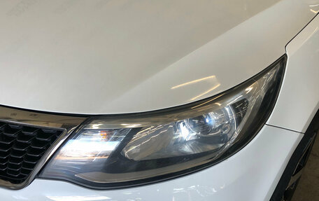 KIA Rio III рестайлинг, 2017 год, 999 000 рублей, 24 фотография
