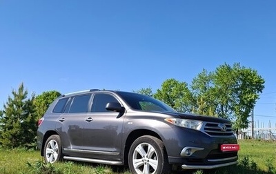 Toyota Highlander III, 2012 год, 1 850 000 рублей, 1 фотография