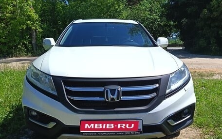 Honda Crosstour I рестайлинг, 2014 год, 1 399 900 рублей, 1 фотография