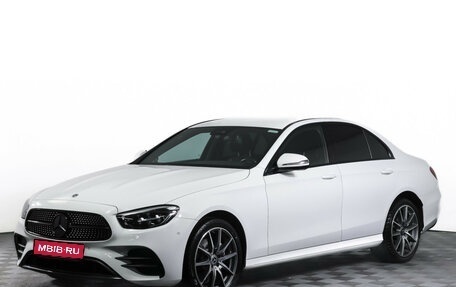 Mercedes-Benz E-Класс, 2021 год, 4 350 000 рублей, 1 фотография
