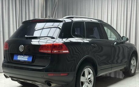 Volkswagen Touareg III, 2011 год, 1 749 000 рублей, 6 фотография