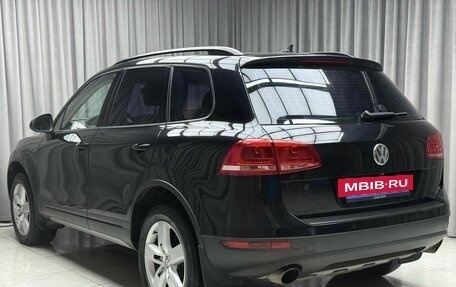 Volkswagen Touareg III, 2011 год, 1 749 000 рублей, 4 фотография