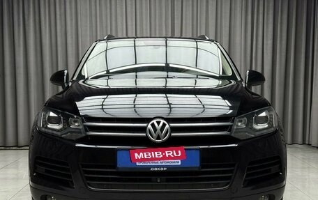 Volkswagen Touareg III, 2011 год, 1 749 000 рублей, 2 фотография