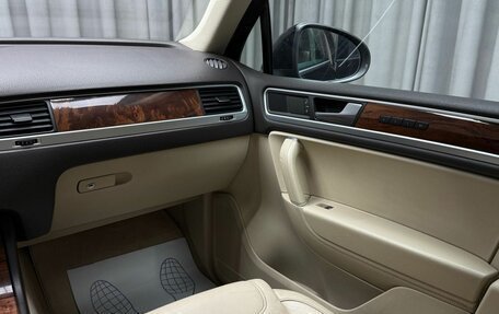 Volkswagen Touareg III, 2011 год, 1 749 000 рублей, 14 фотография