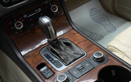 Volkswagen Touareg III, 2011 год, 1 749 000 рублей, 20 фотография