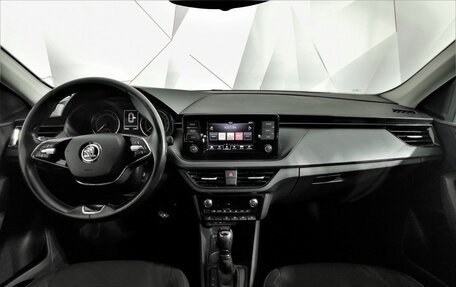 Skoda Rapid II, 2021 год, 1 445 000 рублей, 13 фотография