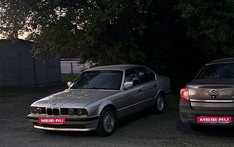 BMW 5 серия, 1988 год, 300 000 рублей, 5 фотография