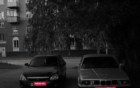BMW 5 серия, 1988 год, 300 000 рублей, 6 фотография