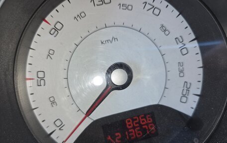 Peugeot 308 II, 2011 год, 555 000 рублей, 8 фотография