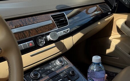 Audi A8, 2012 год, 1 990 000 рублей, 11 фотография