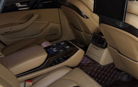 Audi A8, 2012 год, 1 990 000 рублей, 15 фотография