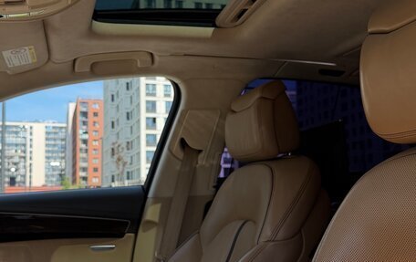 Audi A8, 2012 год, 1 990 000 рублей, 12 фотография