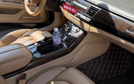 Audi A8, 2012 год, 1 990 000 рублей, 13 фотография