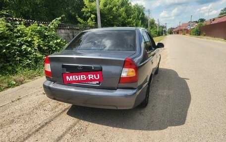 Hyundai Accent II, 2004 год, 365 000 рублей, 3 фотография