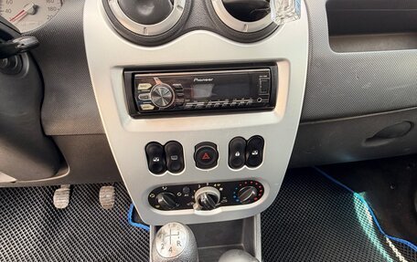 Renault Logan I, 2012 год, 519 000 рублей, 4 фотография
