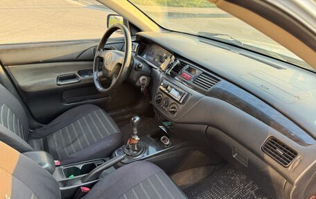 Mitsubishi Lancer IX, 2003 год, 199 000 рублей, 14 фотография