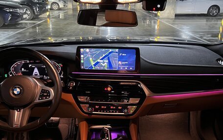 BMW 5 серия, 2022 год, 6 240 000 рублей, 10 фотография