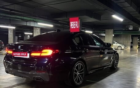 BMW 5 серия, 2022 год, 6 240 000 рублей, 6 фотография