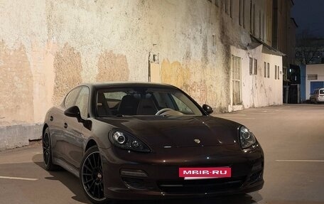 Porsche Panamera II рестайлинг, 2011 год, 2 900 000 рублей, 4 фотография
