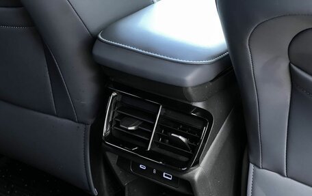 Geely Atlas, 2023 год, 2 550 000 рублей, 34 фотография