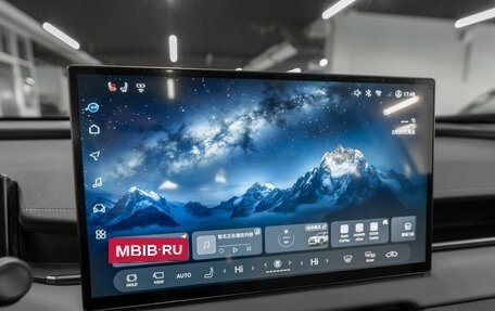 Toyota RAV4, 2025 год, 4 050 000 рублей, 7 фотография