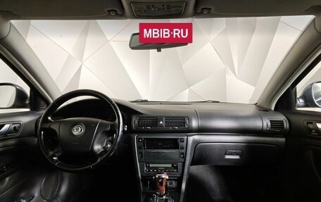Skoda Superb III рестайлинг, 2007 год, 385 000 рублей, 12 фотография