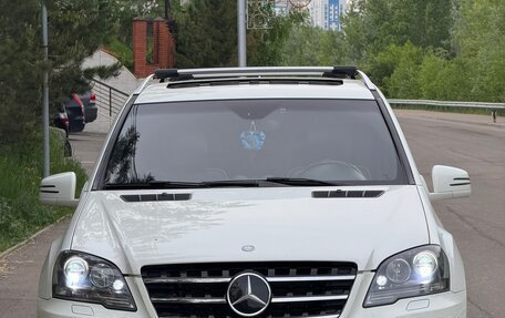Mercedes-Benz M-Класс, 2011 год, 2 000 000 рублей, 1 фотография