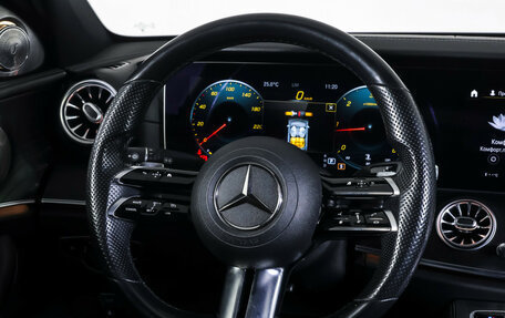 Mercedes-Benz E-Класс, 2021 год, 4 350 000 рублей, 14 фотография