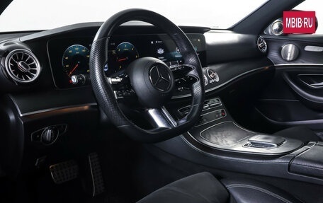 Mercedes-Benz E-Класс, 2021 год, 4 350 000 рублей, 15 фотография