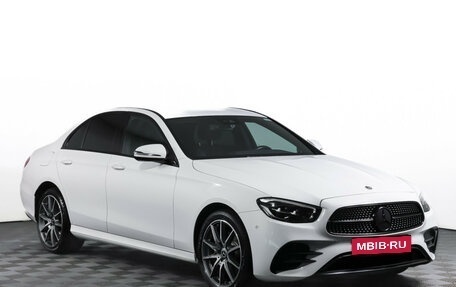 Mercedes-Benz E-Класс, 2021 год, 4 350 000 рублей, 3 фотография