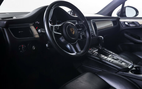 Porsche Macan I рестайлинг, 2018 год, 3 490 000 рублей, 16 фотография