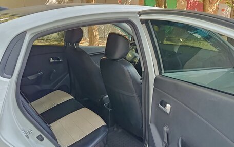 KIA Rio III рестайлинг, 2013 год, 720 000 рублей, 6 фотография