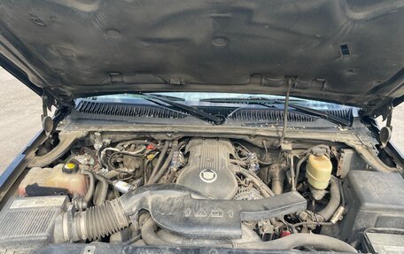 Cadillac Escalade II, 2002 год, 1 600 000 рублей, 18 фотография