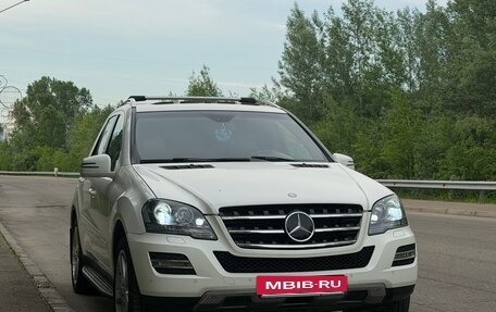 Mercedes-Benz M-Класс, 2011 год, 2 000 000 рублей, 2 фотография